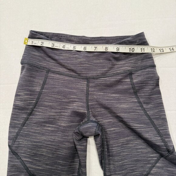 Patagonia Women’s XS Gray Cropped Leggings w/ Pockets – 22” Inseam outdoors - Picture 6 of 6